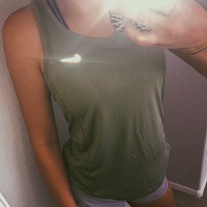 LIKE NEW , Nike Tank Top